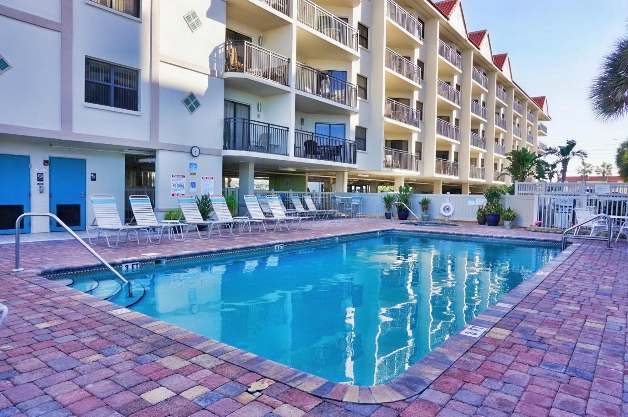 Vistas On The Gulf By Travel Resort Services St. Pete Beach Exterior photo
